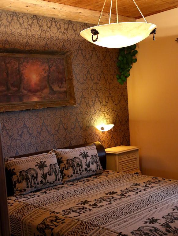 Villa Medici Vendeghaz Kiskoros Phòng bức ảnh